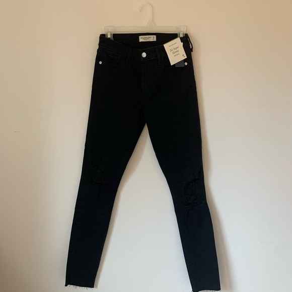 NWT A&F Black Skinny Jeans - Super Skinny Mid Rise - Picture 2 of 4